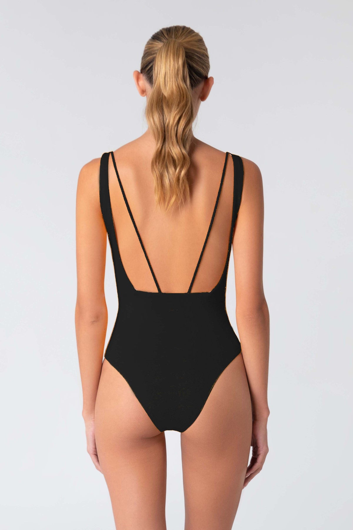 ONEPIECE SALVIA 73 BLACK